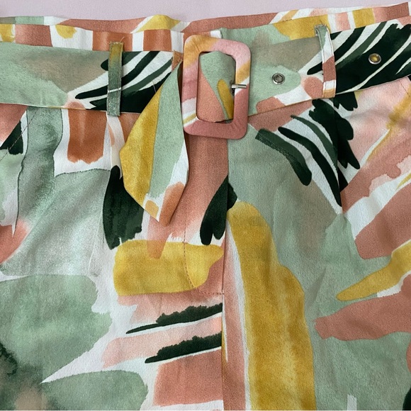 Pink Green and Yellow Abstract Brushstrokes Top and Shorts Set, L - Picture 5 of 7